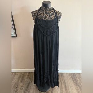 Elegant Black Maxi Dress halter size large nwt